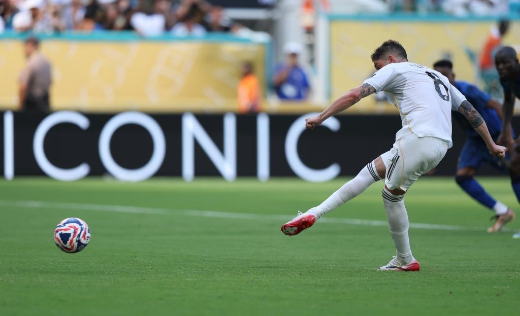 阿森纳补时阶段错失良机